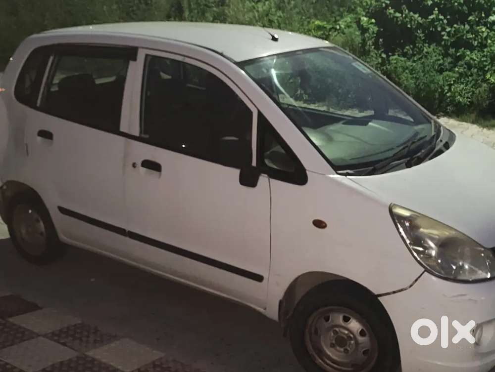 Maruti Suzuki Estilo Lxi 2010