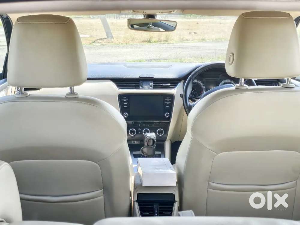 2018 Skoda Octavia Style At 2.0 Diesel  1st Owner  Warranty Active