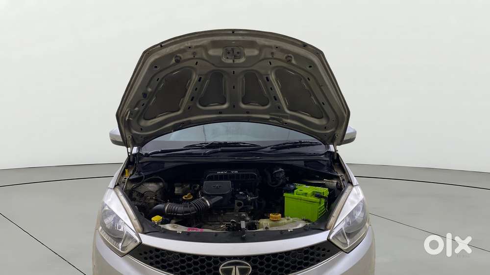 Tata Tiago 1.2 Revotron Xza, 2018, Petrol