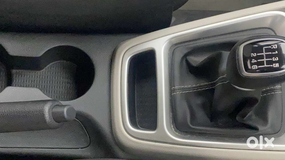 Hyundai Venue 1.0 S (o) Turbo Imt, 2022, Petrol