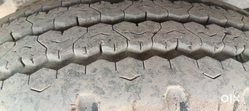Tata Intra New Tyre 4 Saal De Tex