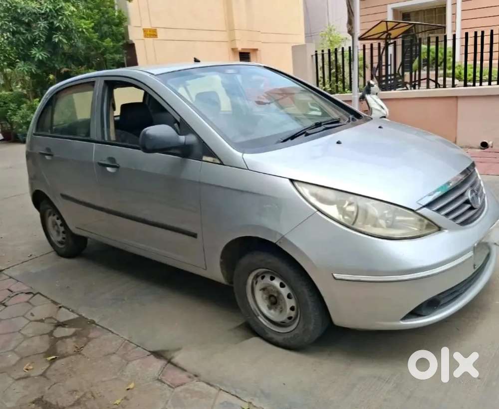 Tata Indica Vista 2013 Diesel Well Maintained, Bank Manager Owned Car