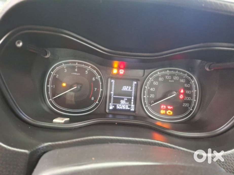 Maruti Suzuki Brezza 1.5 Vxi Smart Hybrid, 2021, Petrol