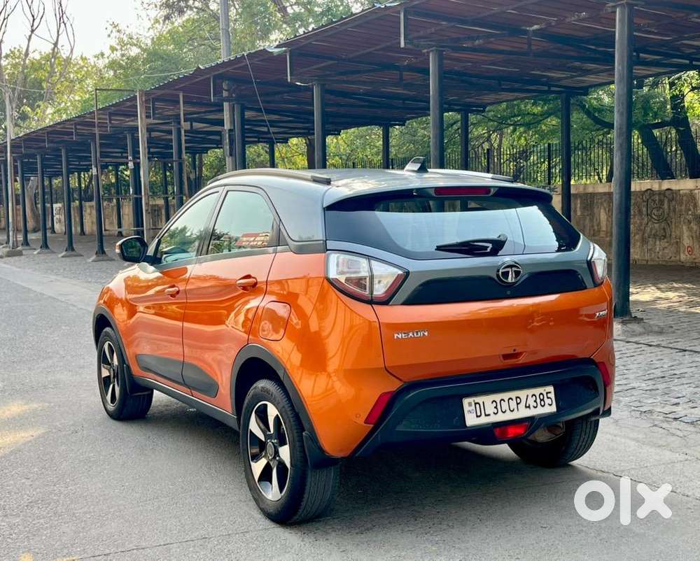 Tata Nexon Xza Plus Dual Tone Petrol (automatic)
