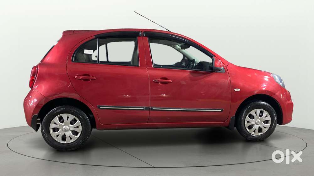 Nissan Micra Active Xv, 2017, Petrol