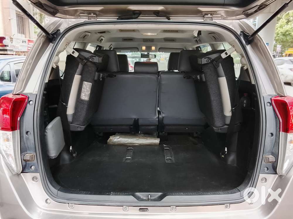 Toyota Innova Crysta 2.4 Gx Mt 8s, 2016, Diesel