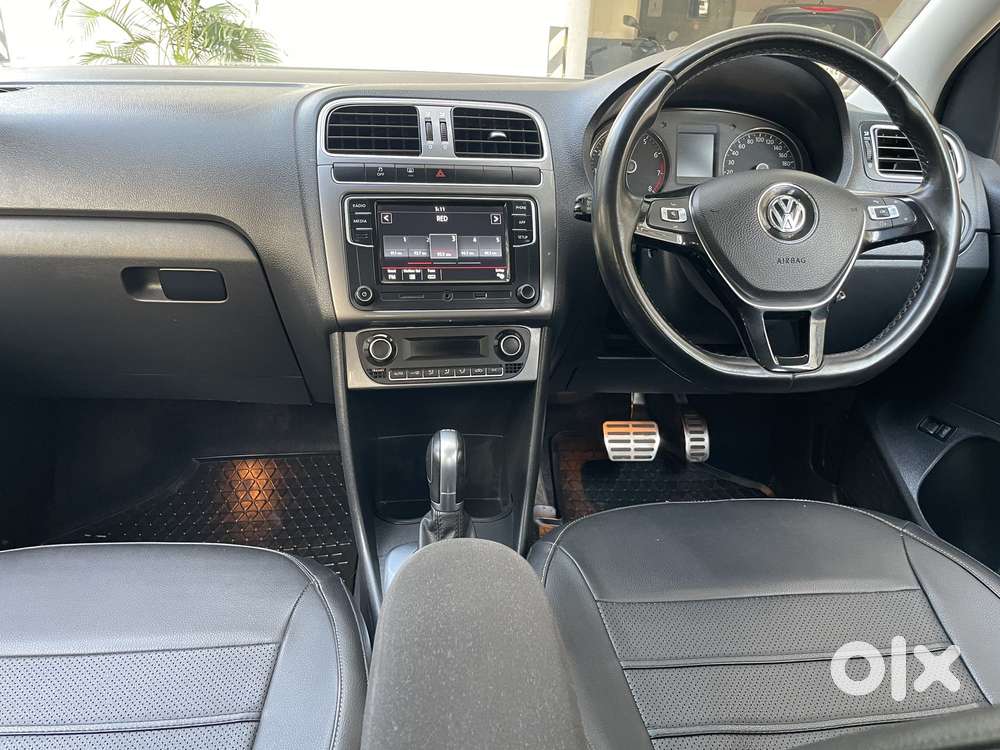 Volkswagen Vento 1.2 Highline Plus At 16 Alloy, 2019, Petrol