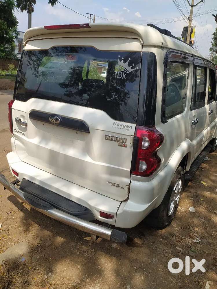 Mahindra Scorpio 2017