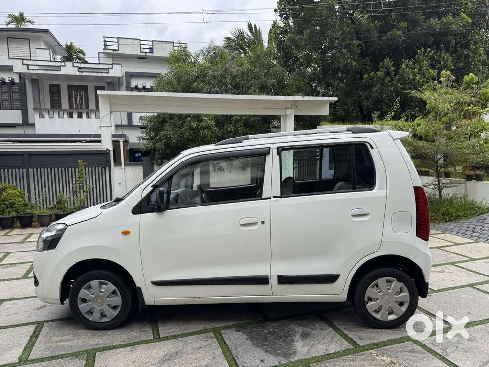 Maruti Suzuki Wagon R Lxi, 2011, Petrol