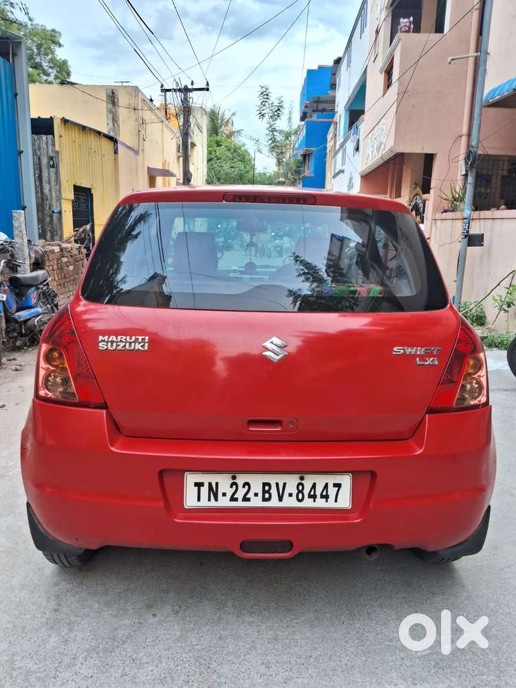 Maruti Suzuki Swift Lxi Bsiv, 2009, Petrol