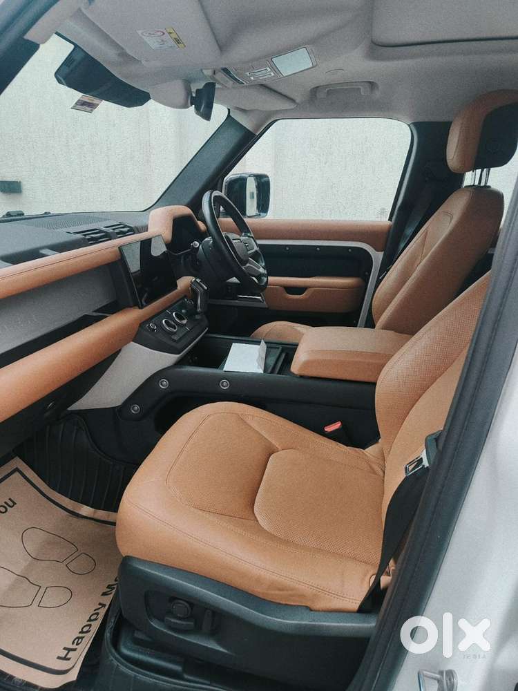 Land Rover Defender 2023 Year