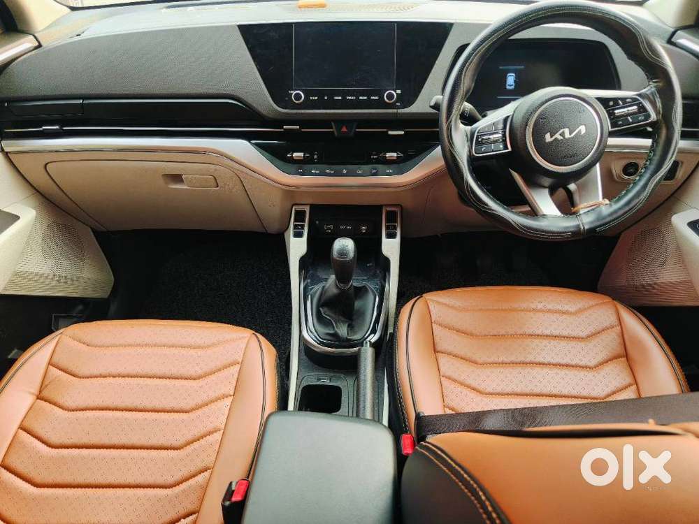 Kia Carens 1.4 Prestige Plus Turbo 7 Str, 2022, Petrol