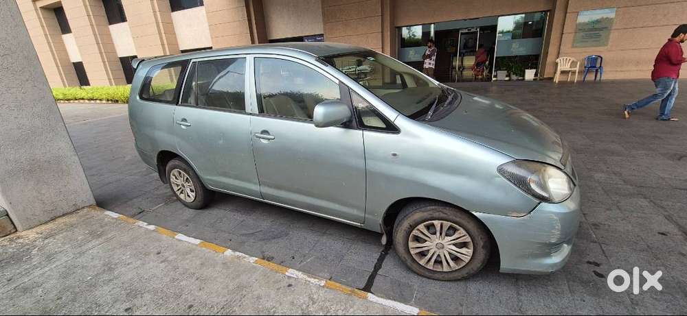 Toyota Innova 2007 Diesel 150000 Km Driven