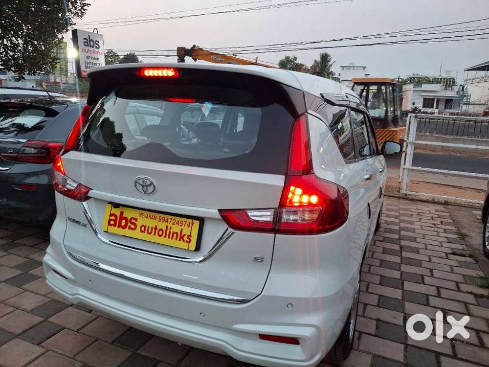 Toyota Rumion S Cng, 2026, Cng & Hybrids