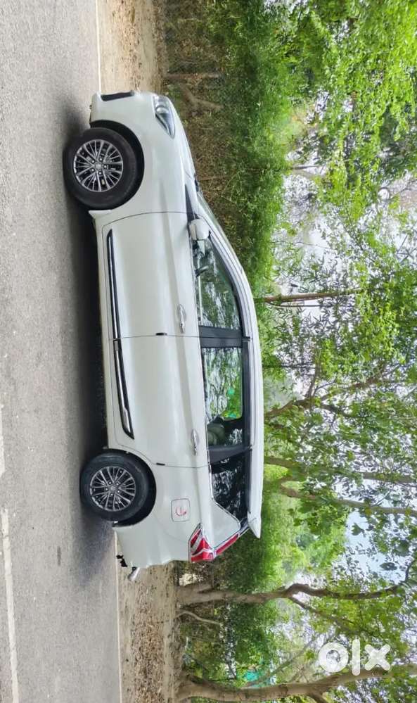 Maruti Suzuki Ertiga 2021 Petrol 88000 Km Driven Smart Hybrid