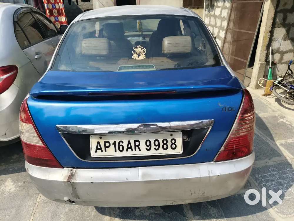 Tata Indigo Xl Classic With Dicor