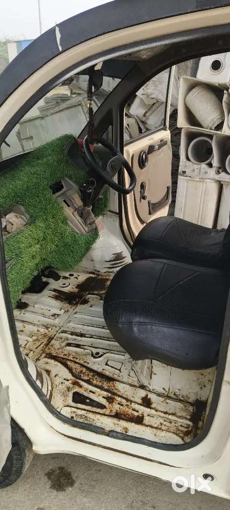 Mahindra Jeeto X 716