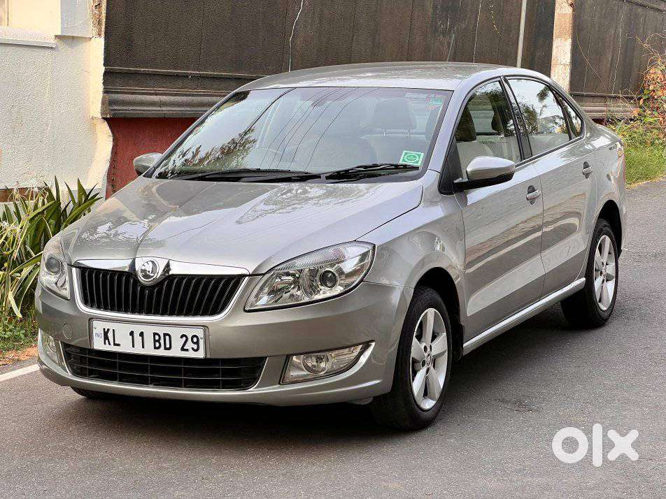 Skoda Rapid [2016-2021] 1.6 Mpi Style Plus, 2016, Petrol