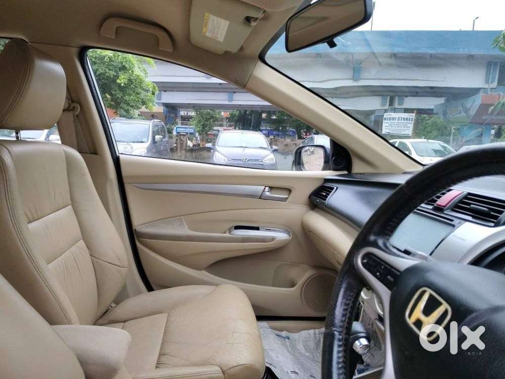 Honda City V At, 2011, Cng & Hybrids