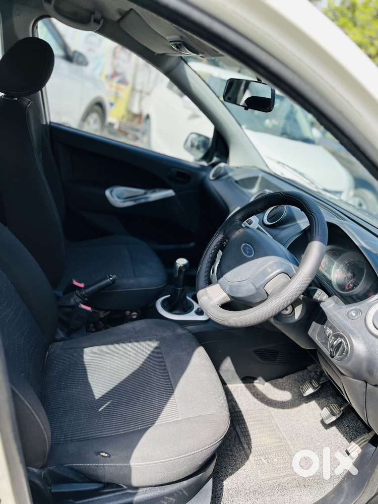 Ford Figo 2010-2012 Petrol Exi, 2013, Petrol