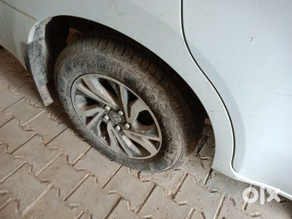 Toyota Innova Crysta 2024