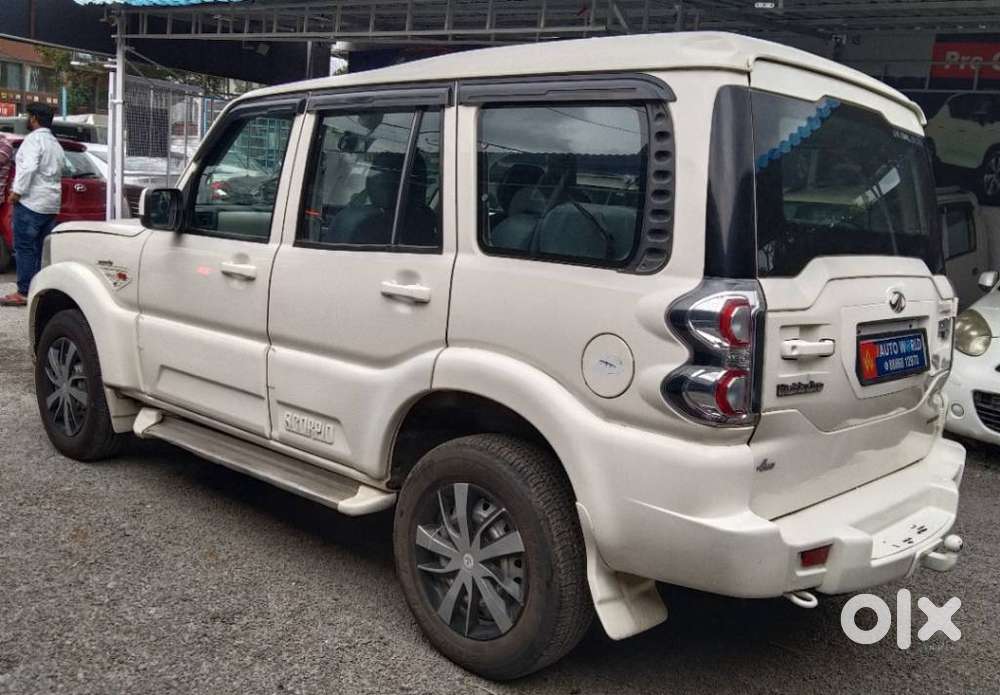 Mahindra Scorpio Intelli Hybrid S4 Plus, 2016, Diesel