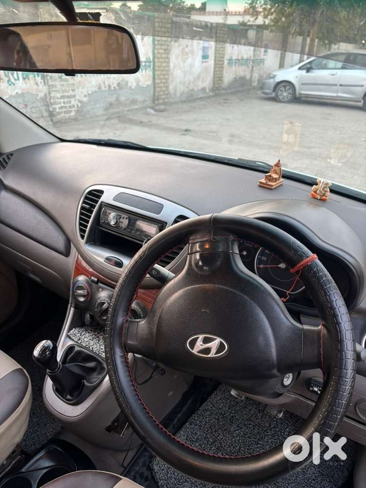 Hyundai I10 Cng & Hybrids Well Maintained