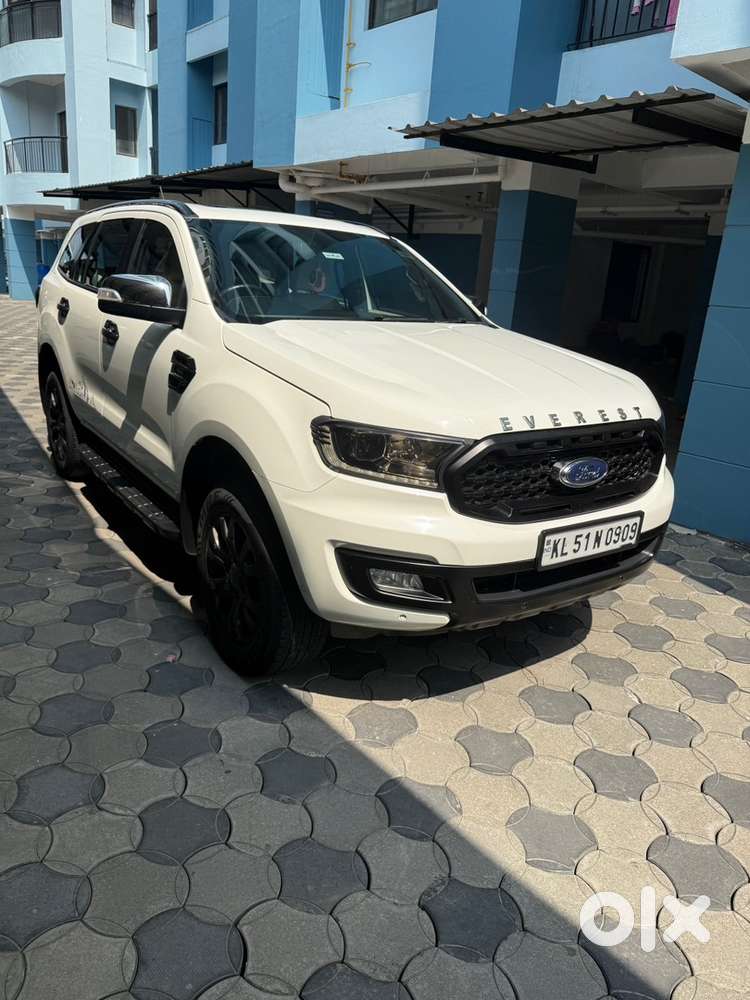 Ford Endeavour 2021 Diesel 39000 Km Driven  Warranty And Service