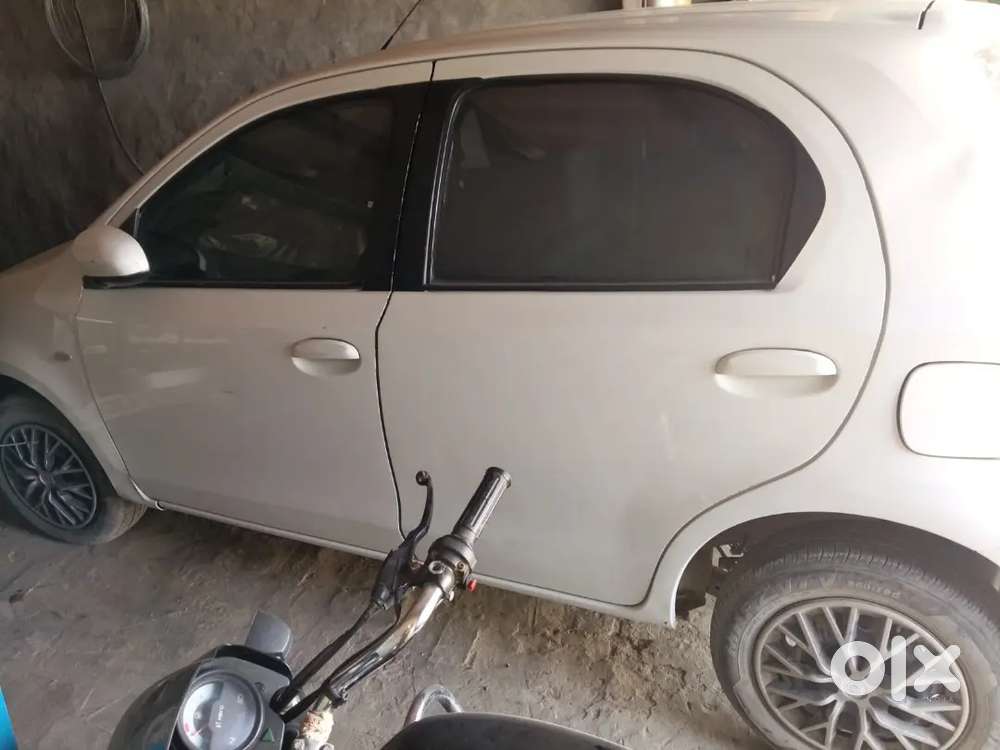 Toyota Etios Liva 2014 Diesel 100500 Km Driven