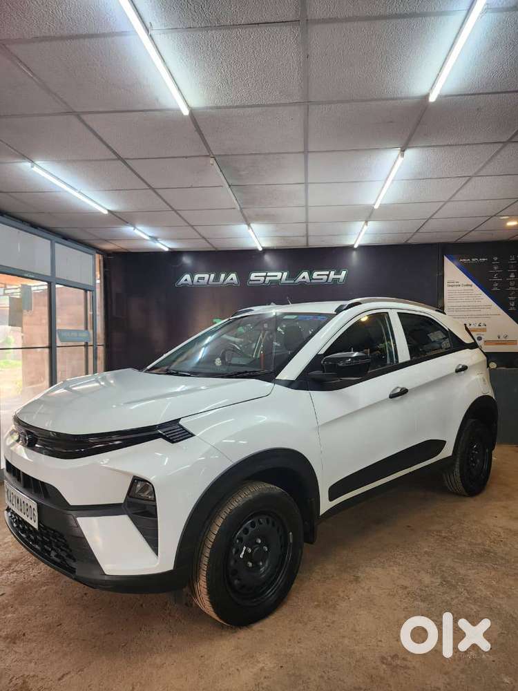 Selling My November 2023 Tata Nexon Smart+ (petrol)