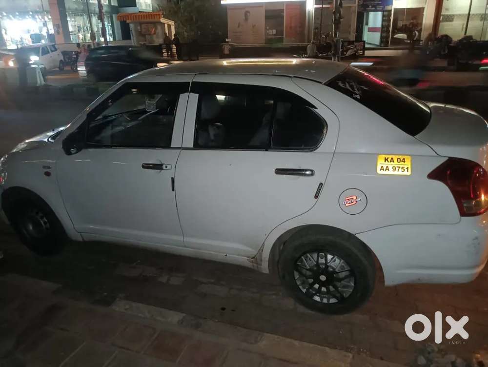 Maruti Suzuki Dzire 2016 Diesel Well Maintained