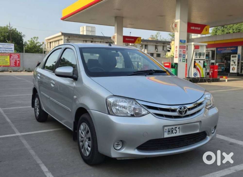Toyota Etios, 2011, Petrol