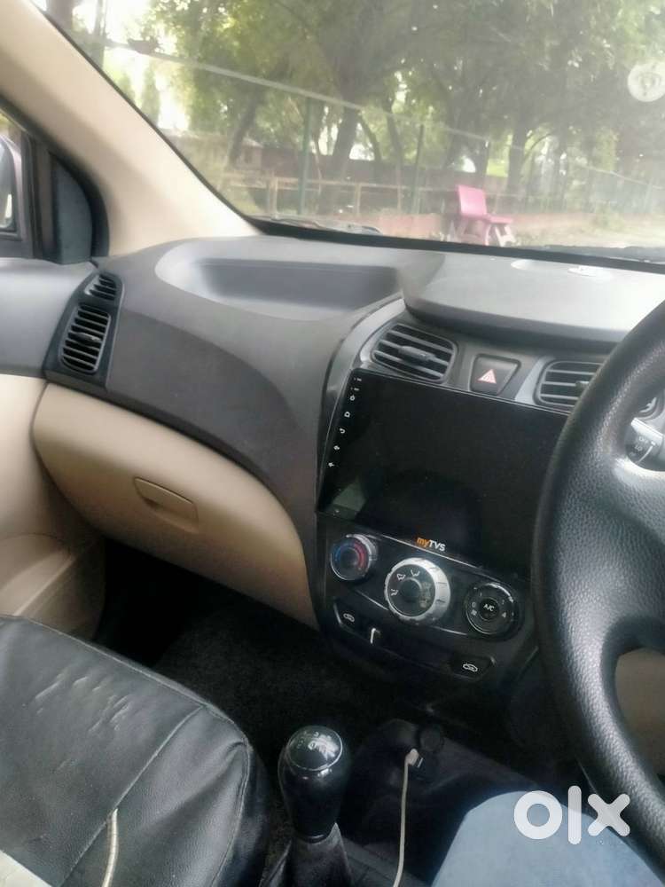 Very Good Condition With New Tyre,new Battery And Digital Display