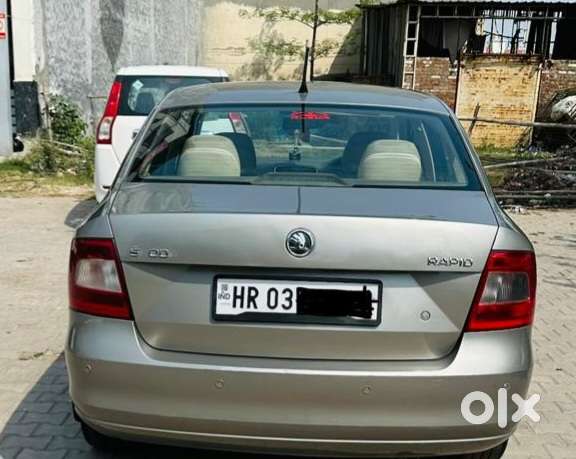 Skoda Rapid 1.5 Tdi At Elegance Plus, 2015, Diesel