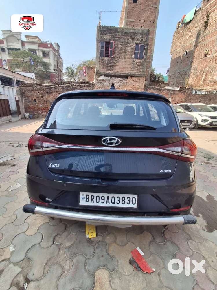 Hyundai I20 Asta (o) 1.2 Mt, 2023, Petrol