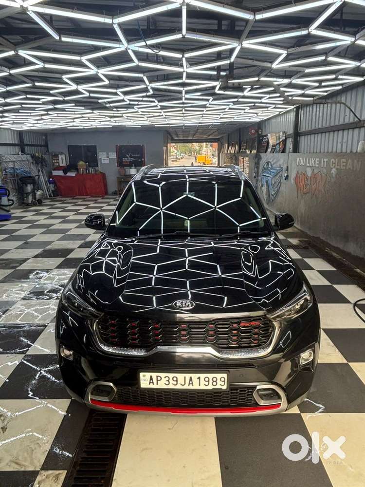 Kia Sonet 2021 Diesel Well Maintained