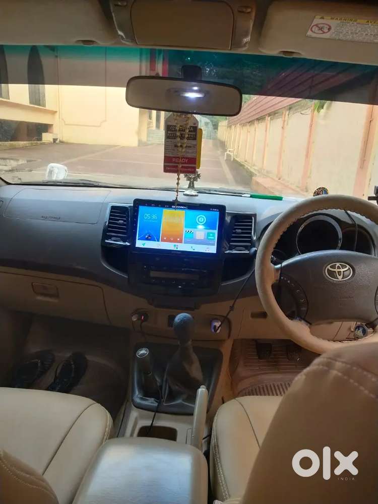 Toyota Fortuner Legender 2011 Diesel