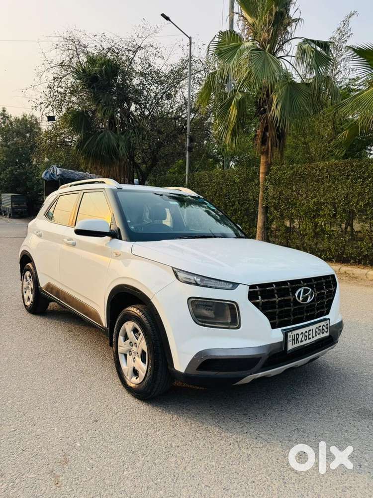 Hyundai Venue S 1.2 Petrol, 2020, Petrol