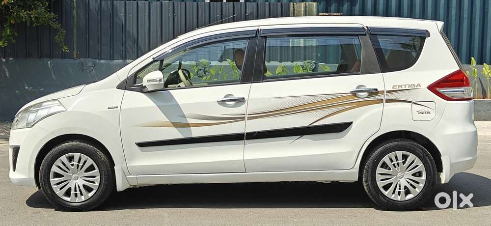Maruti Suzuki Ertiga 2012-2015 Vdi, 2012, Diesel