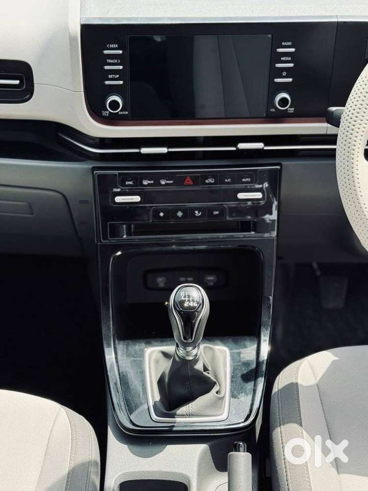 Hyundai Creta 1.5 Sx (o) Ivt Petrol, 2025, Petrol