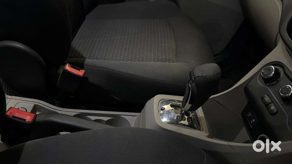 Tata Tiago 1.2 Revotron Xza, 2018, Petrol