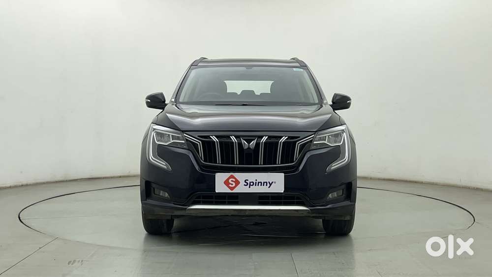 Mahindra Xuv700 2.0 Ax 5 Petrol Mt 7 Str, 2022, Petrol