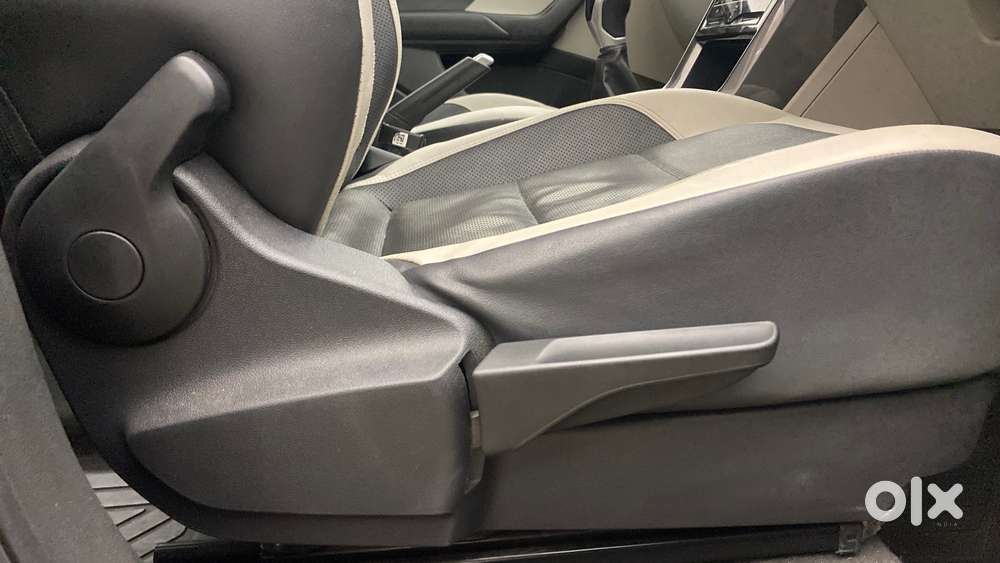 Volkswagen Taigun 1.0 Tsi Topline, 2022, Petrol