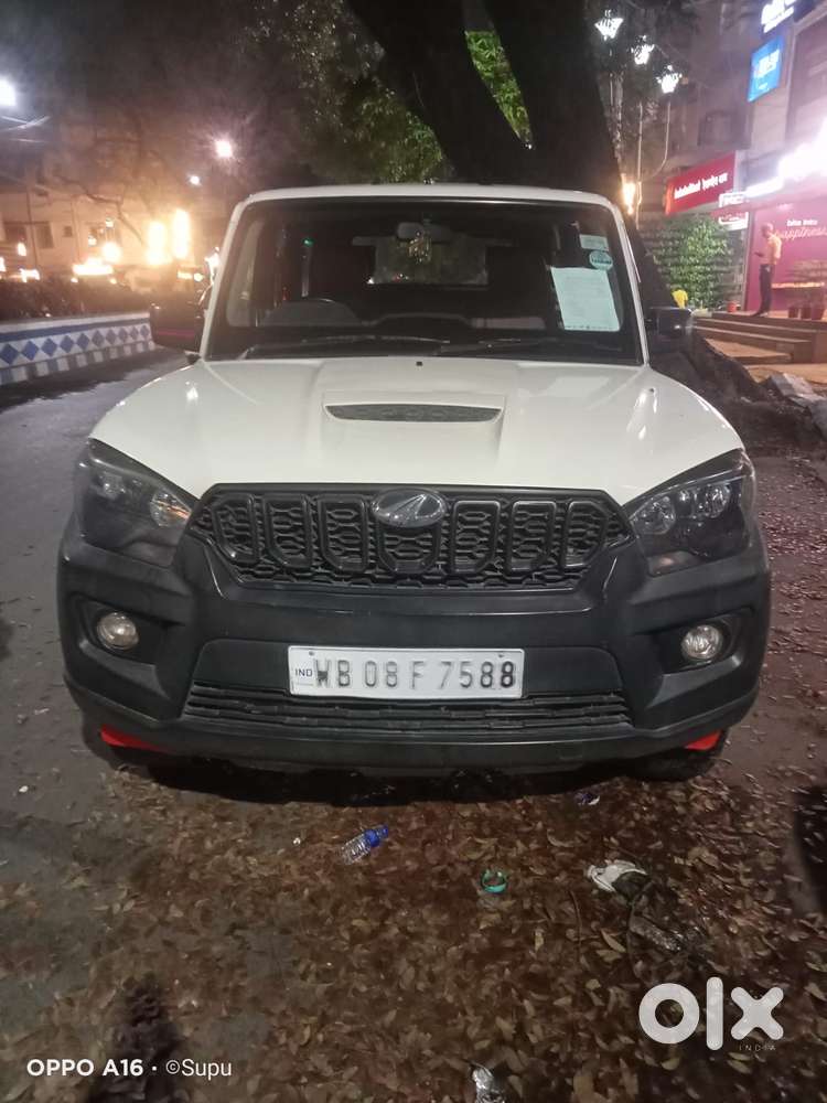 Mahindra Scorpio S4 9 Seater, 2019, Diesel