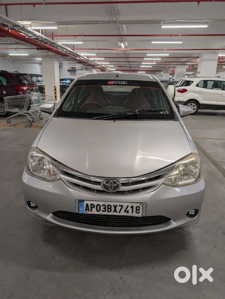 Toyota Etios Liva 2011