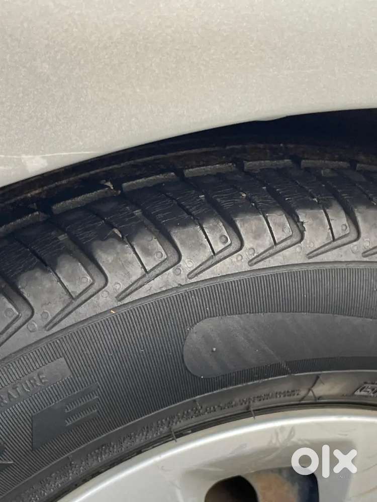 Hyundai I10 Sunroof 2011 Petrol+cng Well Maintained