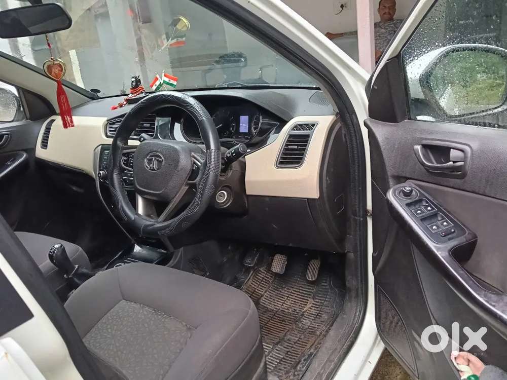 Tata Zest 1.2t Revotron 2017