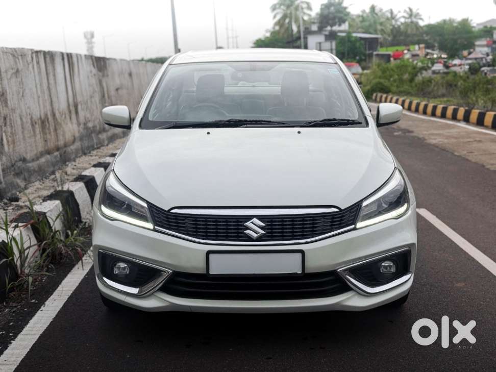Maruti Suzuki Ciaz Smart Hybrid Alpha , 2022, Petrol