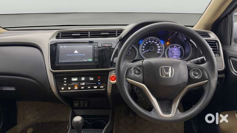 Honda City 1.5 V 5th Gen I-vtec Mt, 2022, Petrol