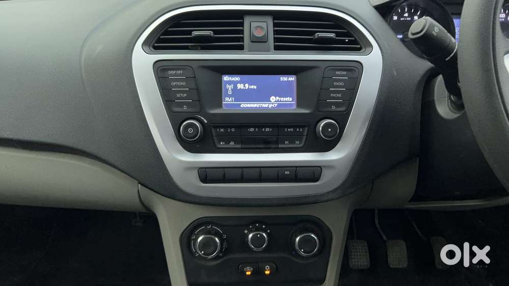 Tata Tiago 1.2 Revotron Xt, 2017, Petrol